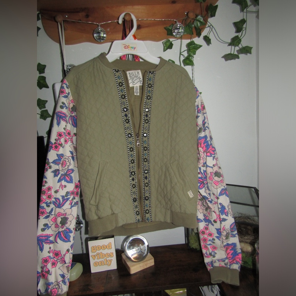 Billabong boho jacket size small